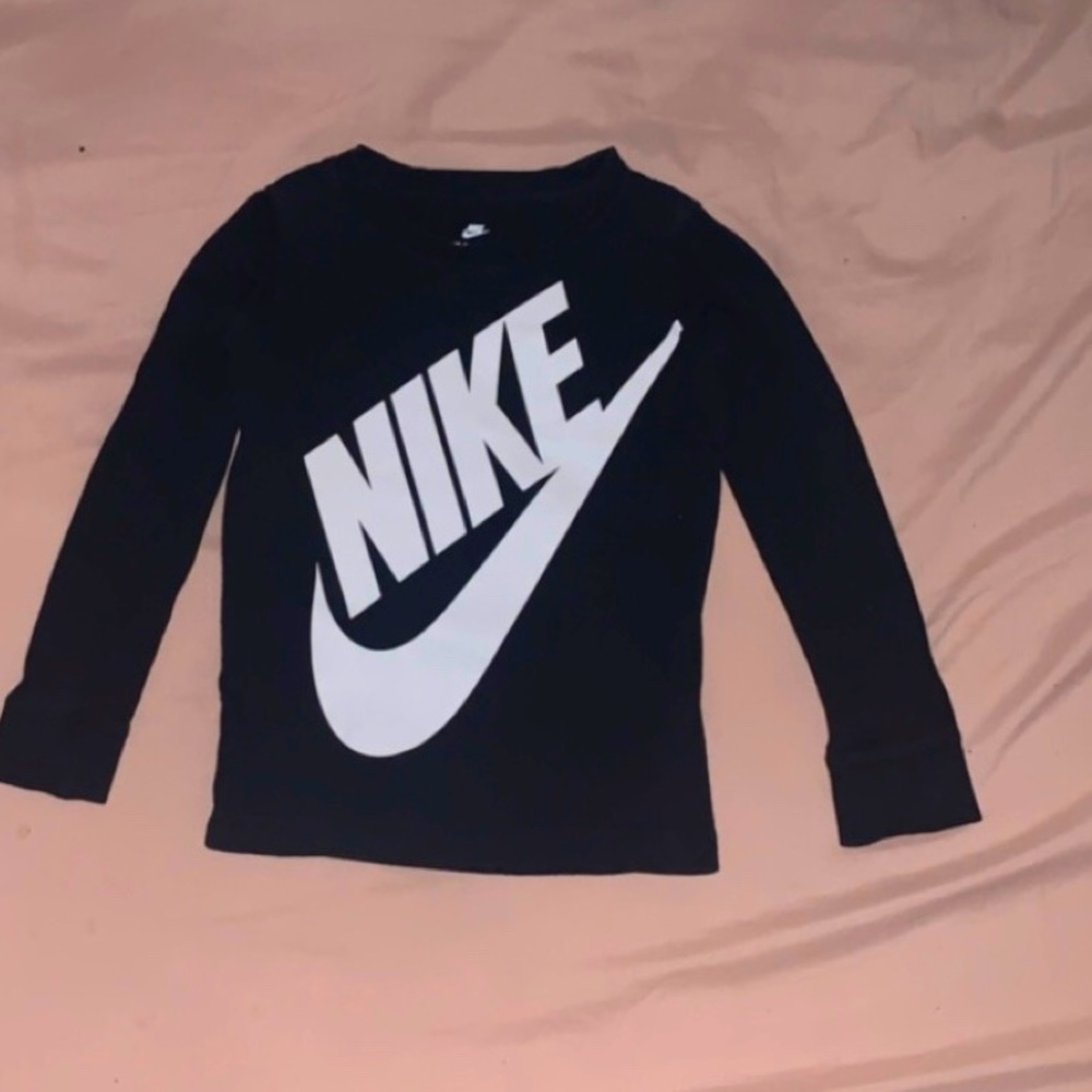 Nike Tee